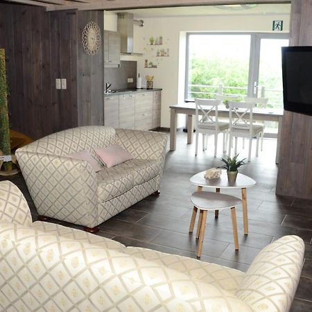 Gîtes Paille-Foin Cerfontaine Extérieur photo