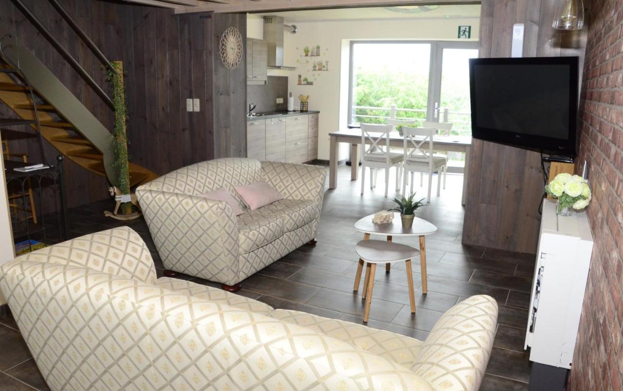 Gîtes Paille-Foin Cerfontaine Extérieur photo